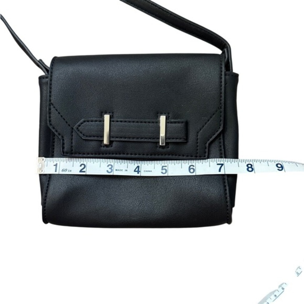 Danielle Nicole Black Vegan Leather Crossbody - Minimalist Small Square Bag - Picture 4 of 7